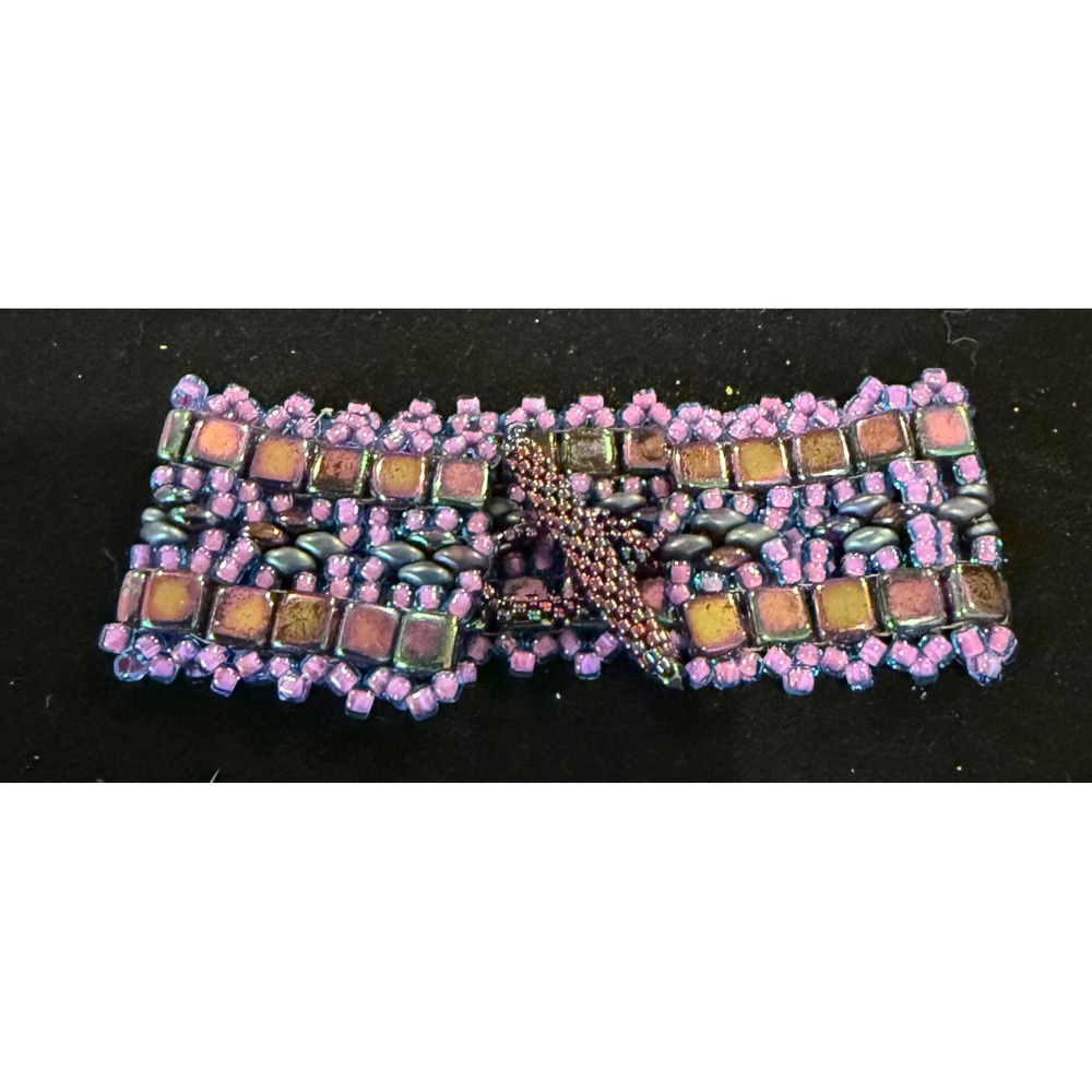 Handmade Women 7" Beaded Cuff Bracelet Purple Iridescent Toggle Clasp Boho Chic